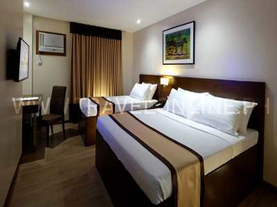 GOLDEN PRINCE HOTEL AND SUITES CEBU PROMO C:AIRFARE,ROOM, TRANSFER, INSURANCE, FREE CITY TOUR + FREEBIES**  cebu Packages